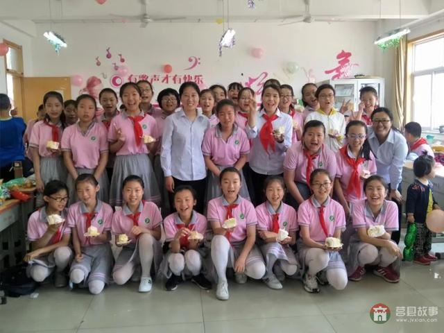 致敬!莒县这两位三尺讲台上的硬核守望者